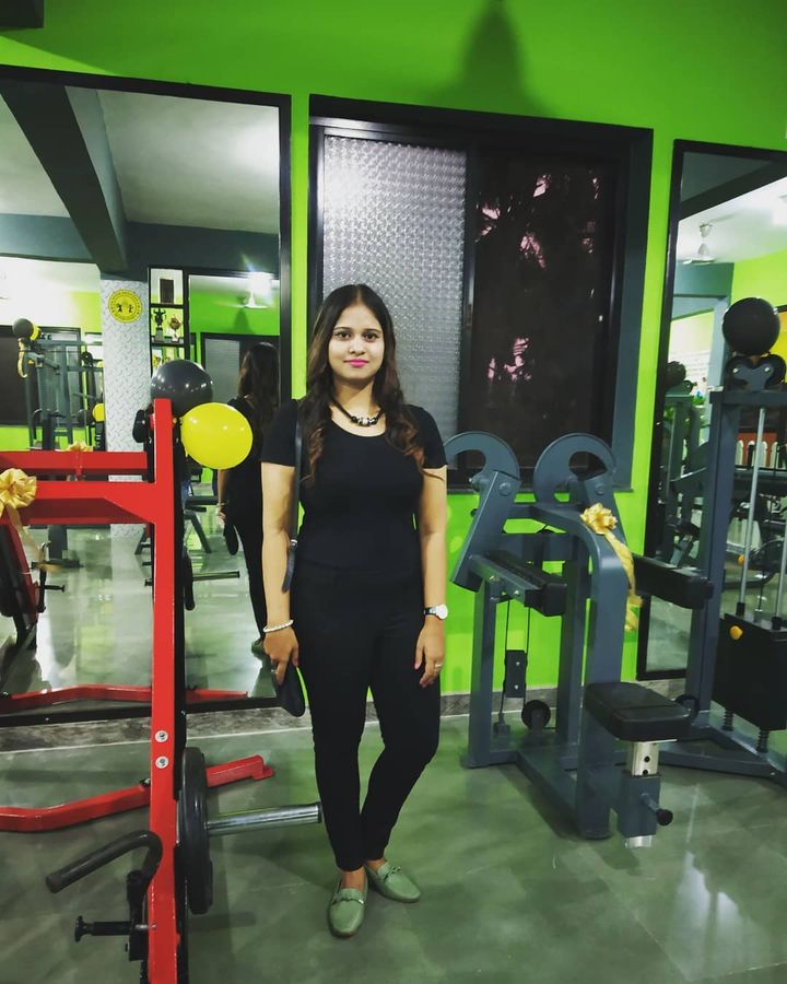 abs gym night picture